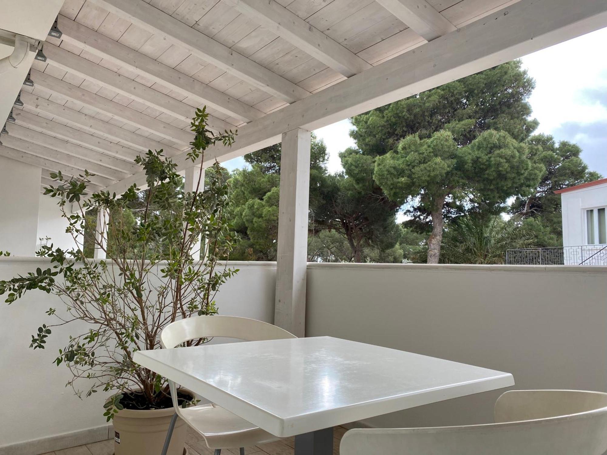 Case Vacanze "Bianco Mare" Porto Pino Room photo