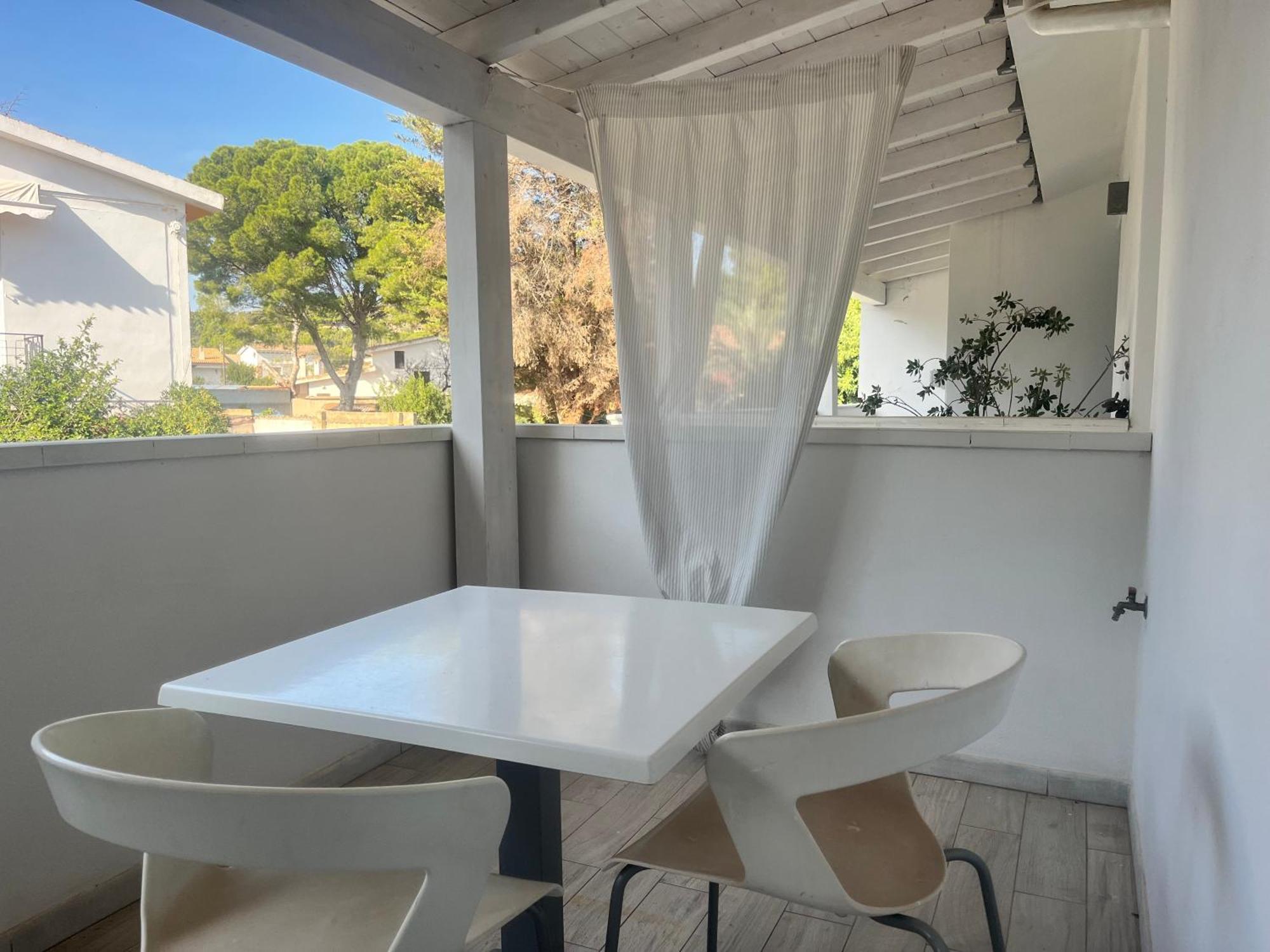 Case Vacanze "Bianco Mare" Porto Pino Exterior photo